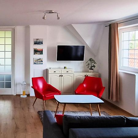 White Apartment 케츨리 외부 사진